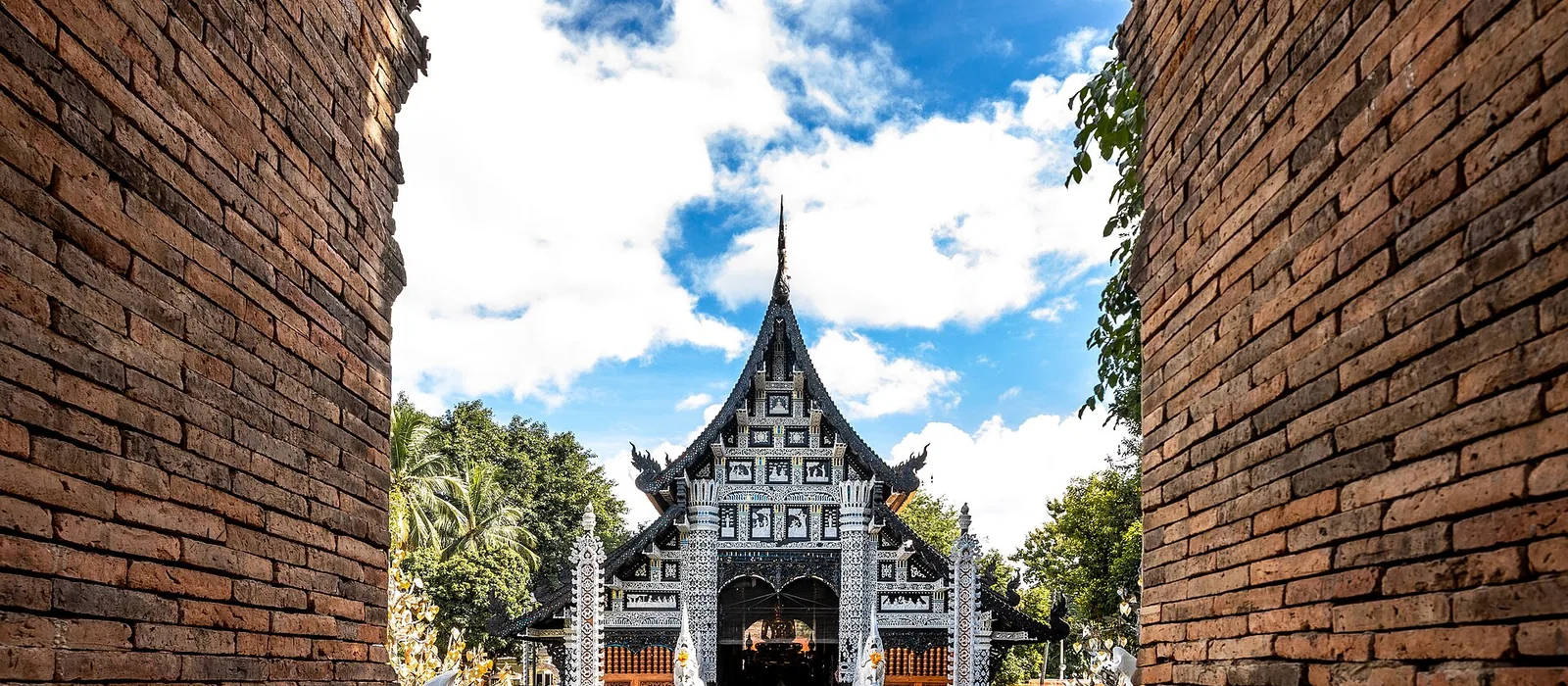 Wat Lok Moli